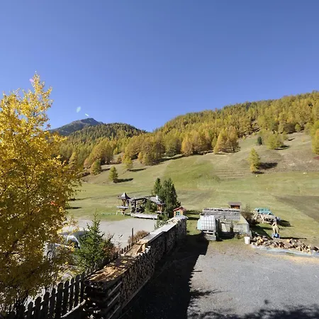 Apartmán Casa Florin Giumel By