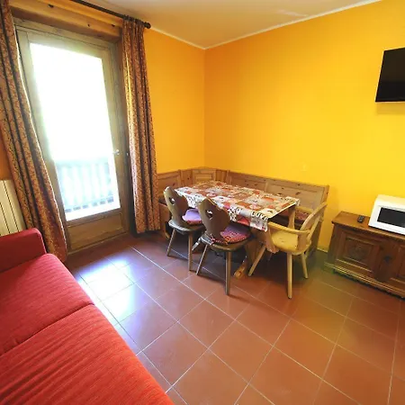 Casa Florin Giumel By