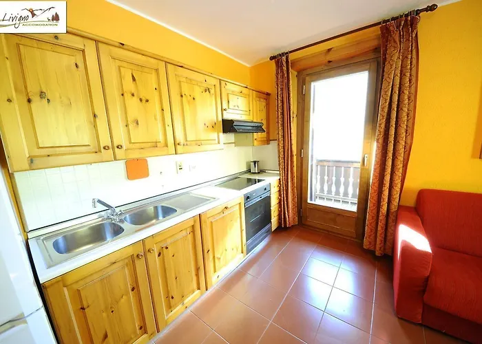 Casa Florin Giumel By *